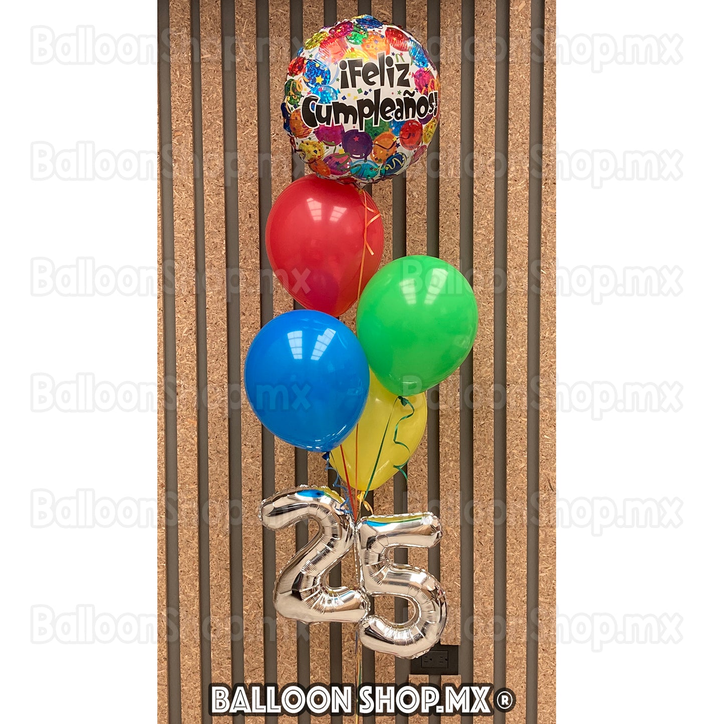 Feliz cumple holográfico