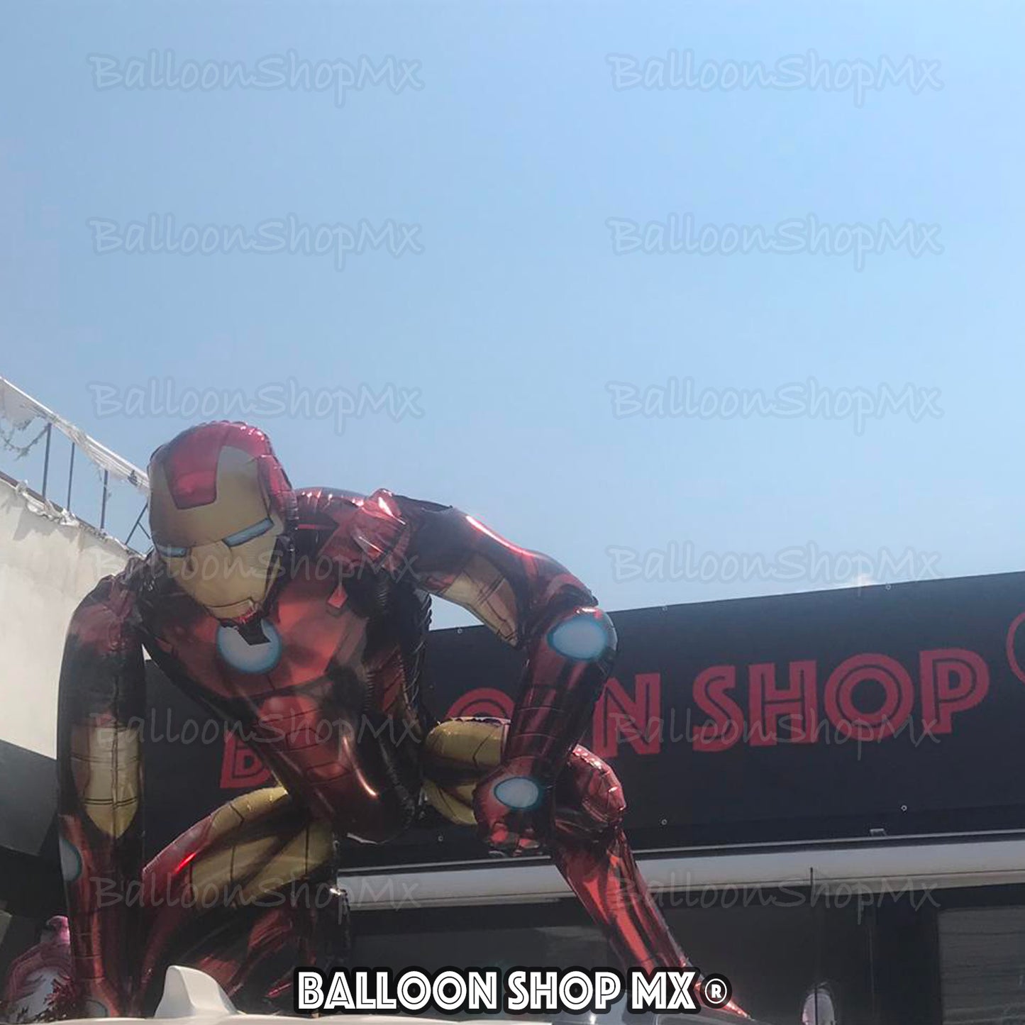 Iron Man gigante