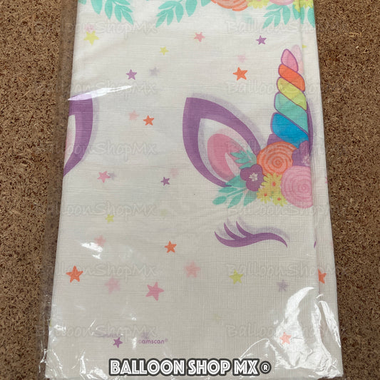 Mantel unicornio carita