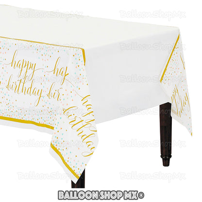 Mantel cumpleaños triángulos