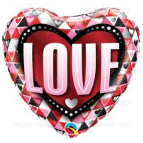 Corazón con triángulos