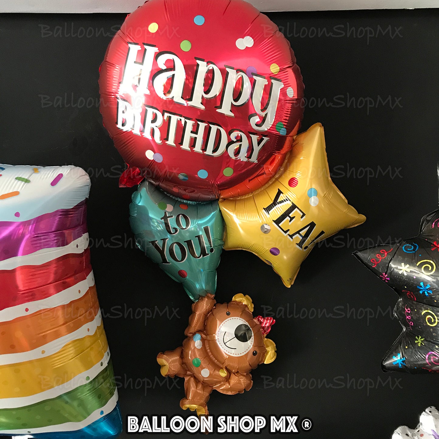 Osito con bouquet de globos