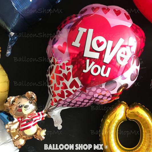 Osito con bouquet de amor