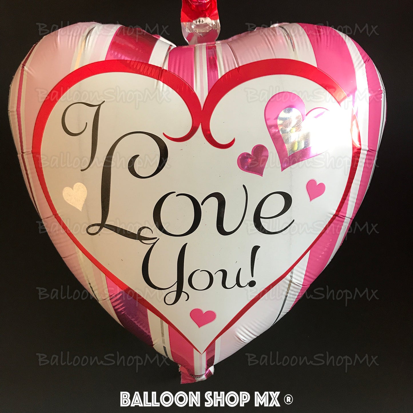 Corazón líneas rosas