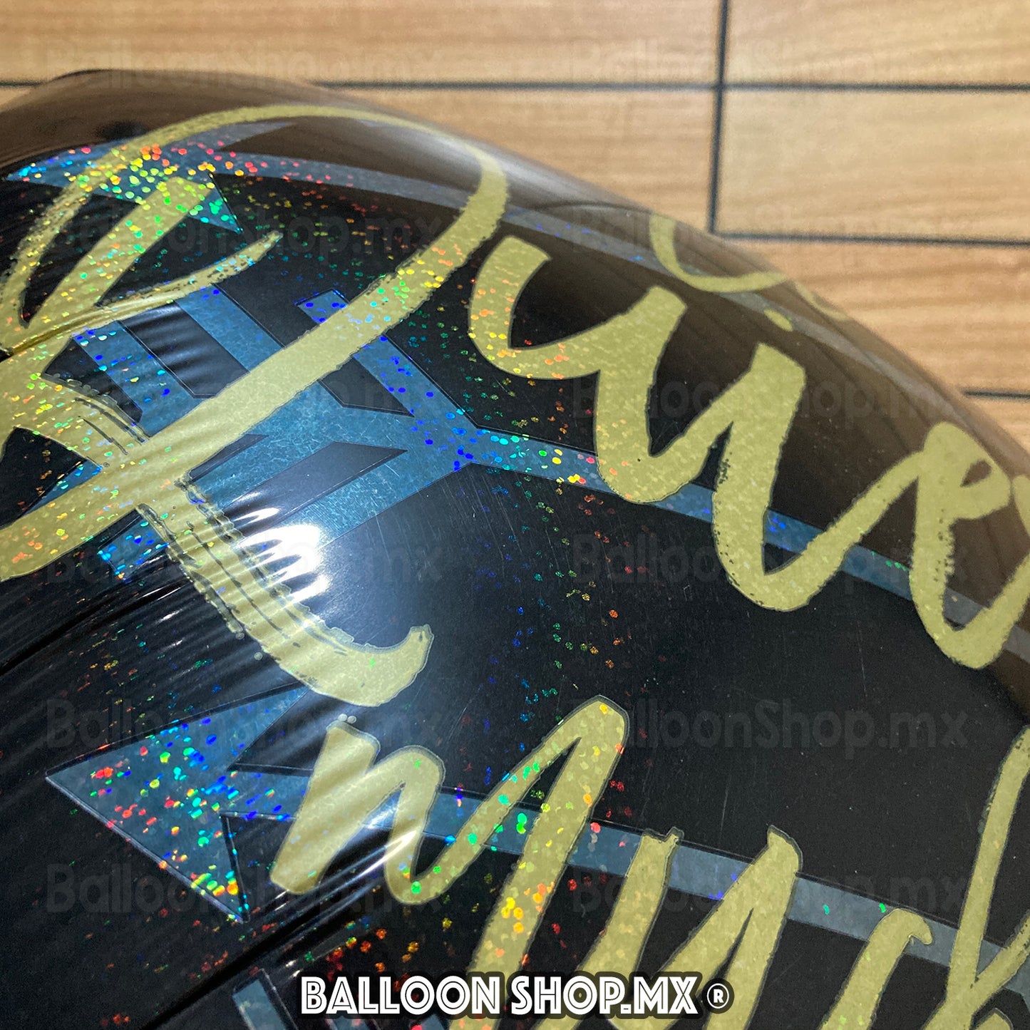 Corazón negro holográfico