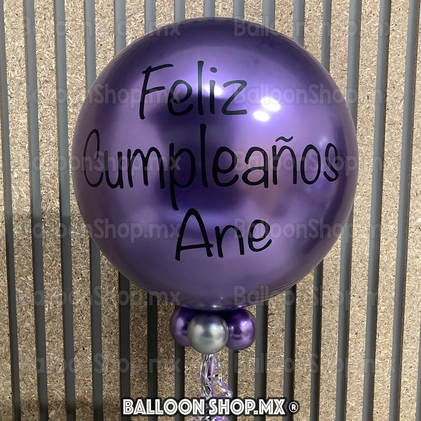 Burbuja cromada morada 55 cm