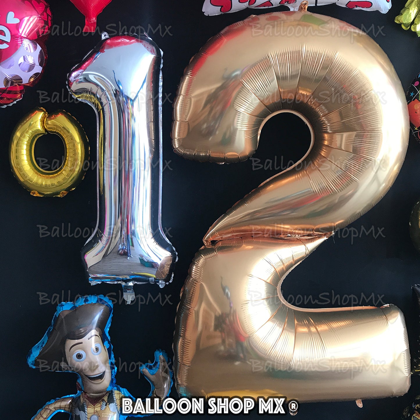 Números gigantes en plata