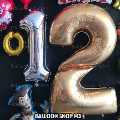 Números gigantes en plata