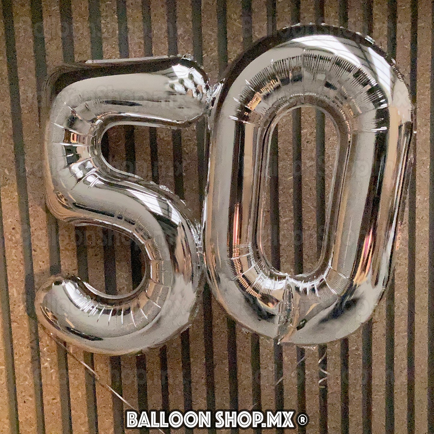 Números grandes en plata