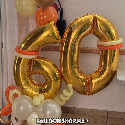 Números grandes en dorado