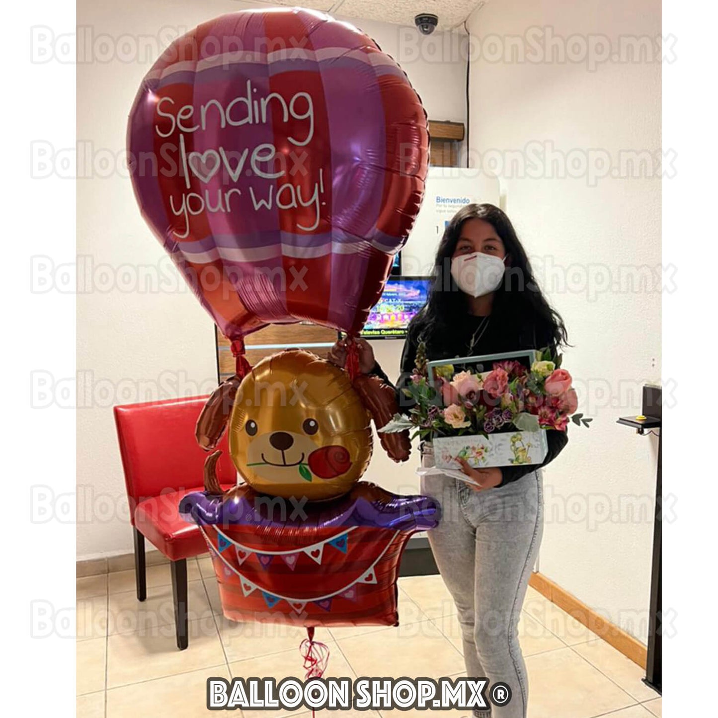 Aerostático gigante con perrito