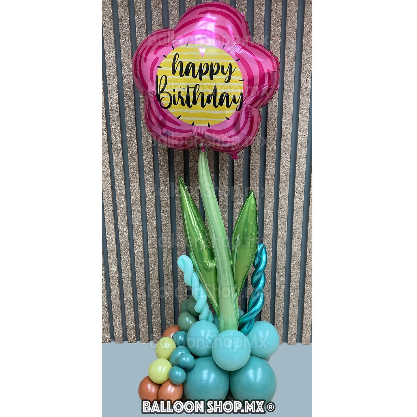 Flor gigante color rosa