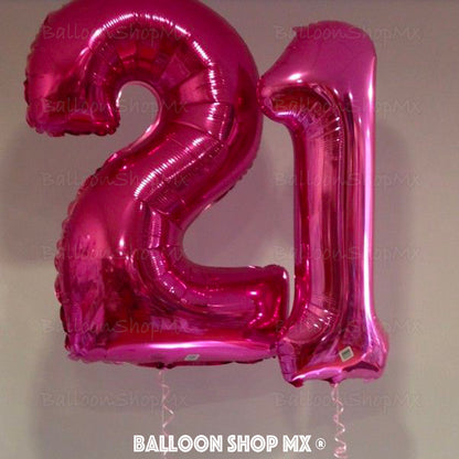 Números grandes en rosa