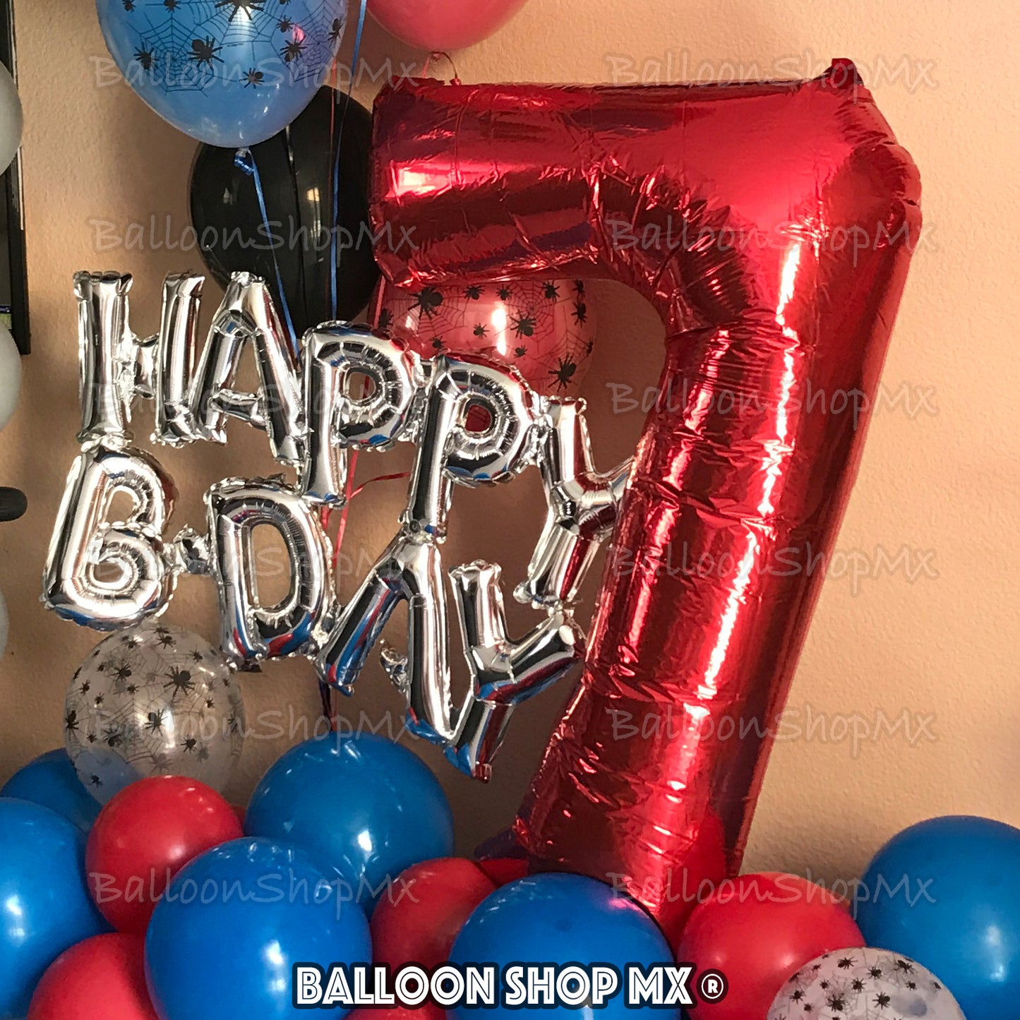 Números grandes en rojo